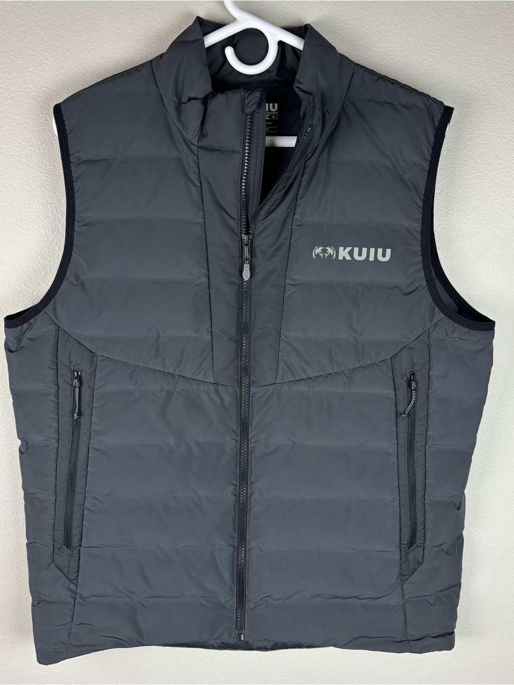 KUIU Elements Full Zip Hunting Vest Jacket Men's Medium M Gray Puffer Toray EUC